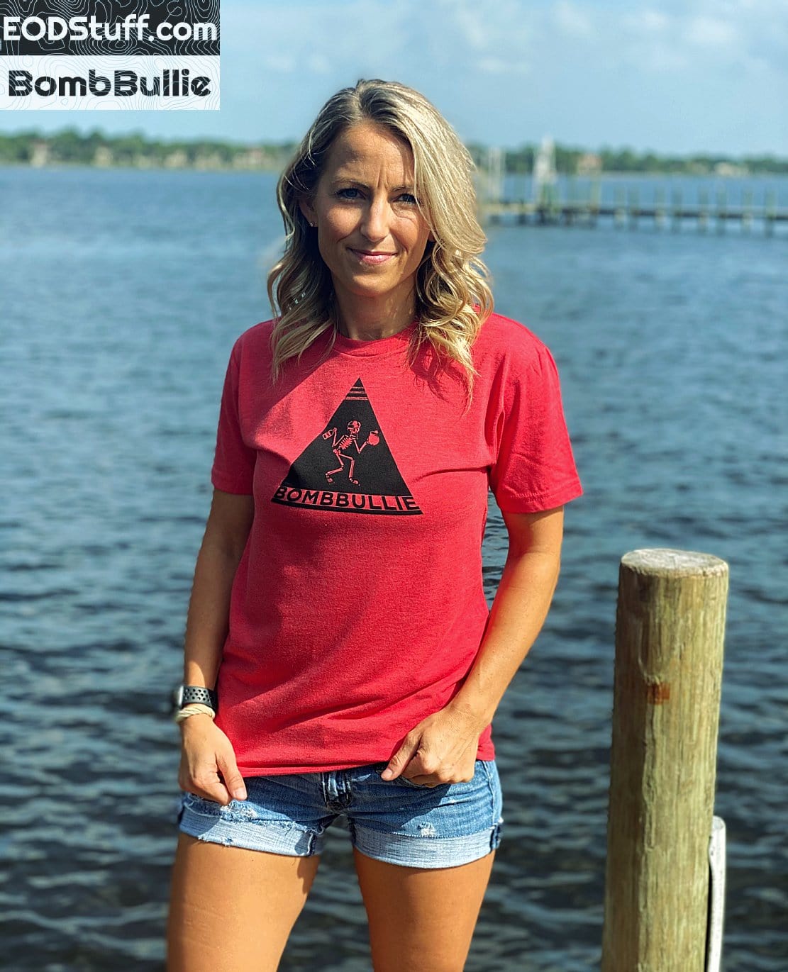 BombBullie Skeebb™ Triangle Red Triblend Unisex Tees